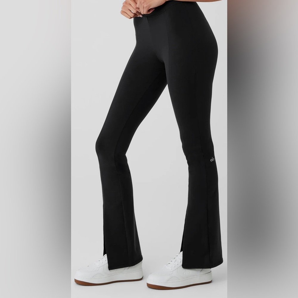 ALO YOGA Black Airbrush High-Waist Flutter Legging Active Flared Skinny Size XS